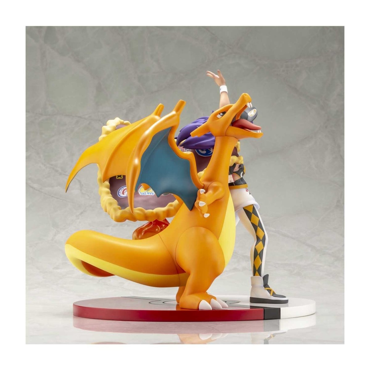 Pokémon Kotobukiya Figure "Leon & Charizard"-Pokemon Centre-Ace Cards & Collectibles