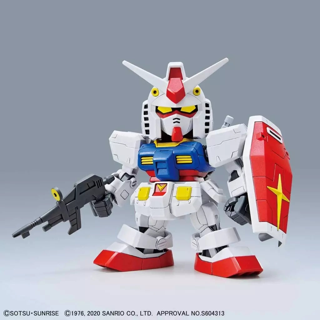 Gunpla SD EX-Standard Hello Kitty / RX-78-2 Gundam