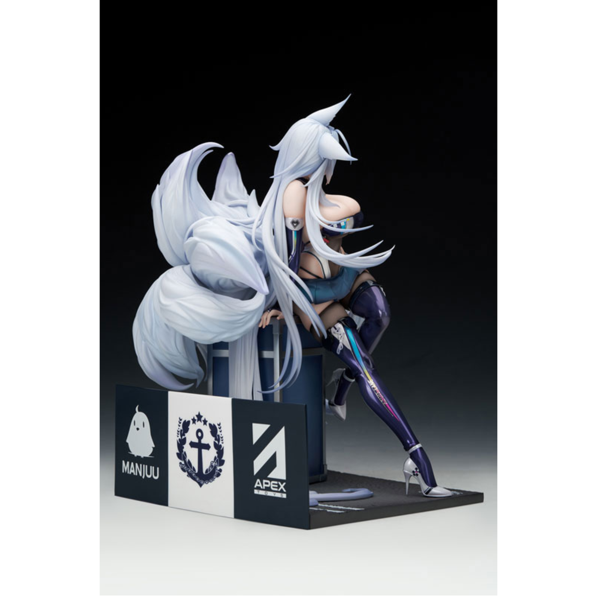 Azur Lane Shinano "Moonlit Chrome" Ver. 1/7 Scale Painted Figure With LED Acrylic Display Box-Apex-Toys-Ace Cards & Collectibles