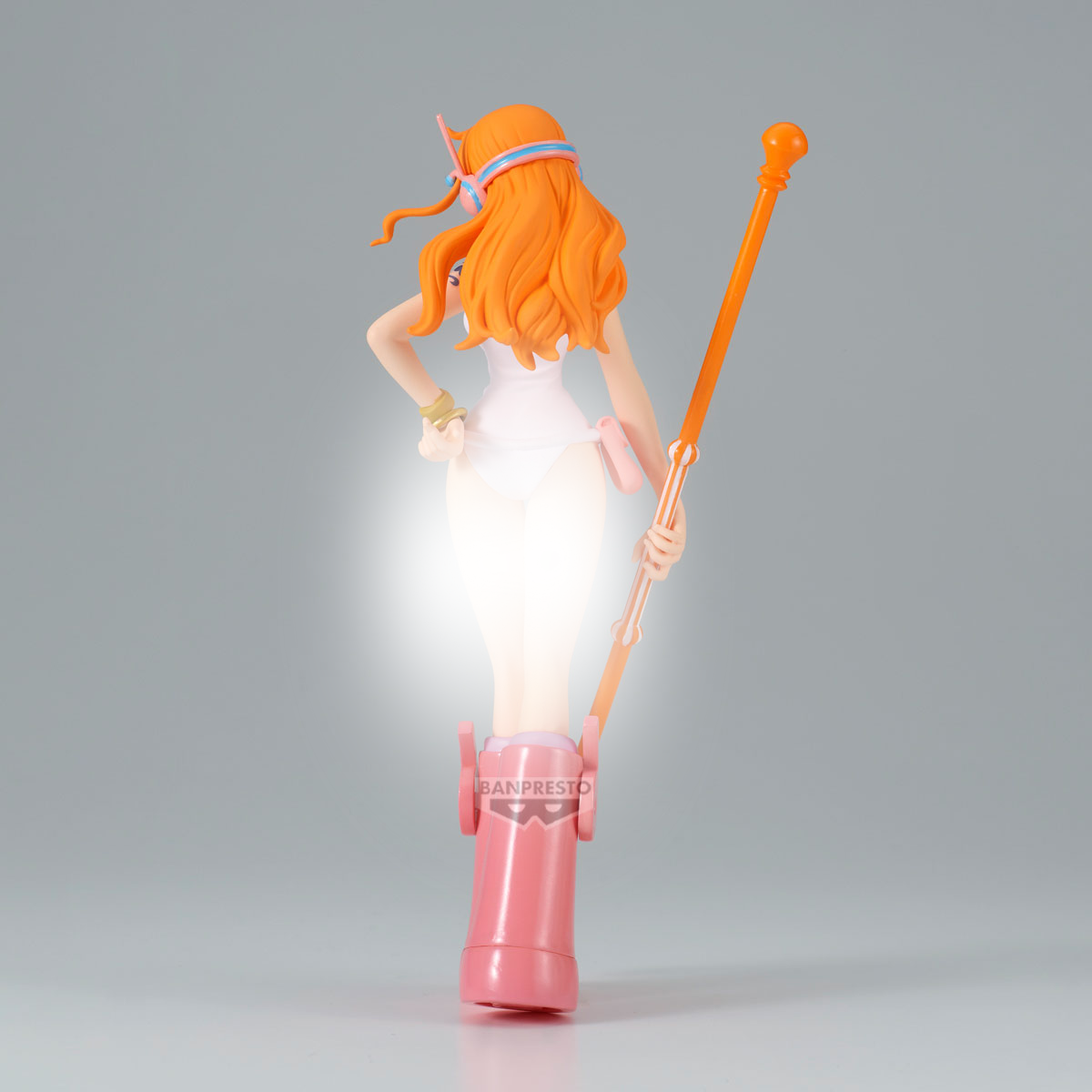 One Piece The Shukko "Nami" Ver.Egghead Figure-BANDAI-Ace Cards & Collectibles