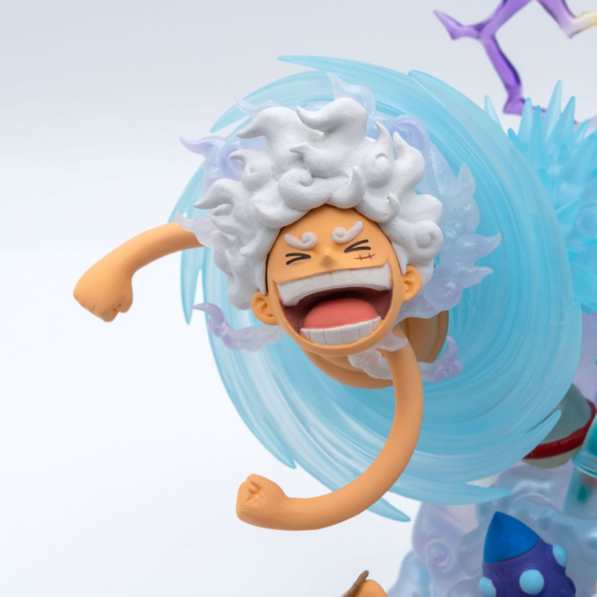 One Piece World Collectable Figure Premium "Monkey D.Luffy Gear 5 Special"-BANDAI-Ace Cards & Collectibles