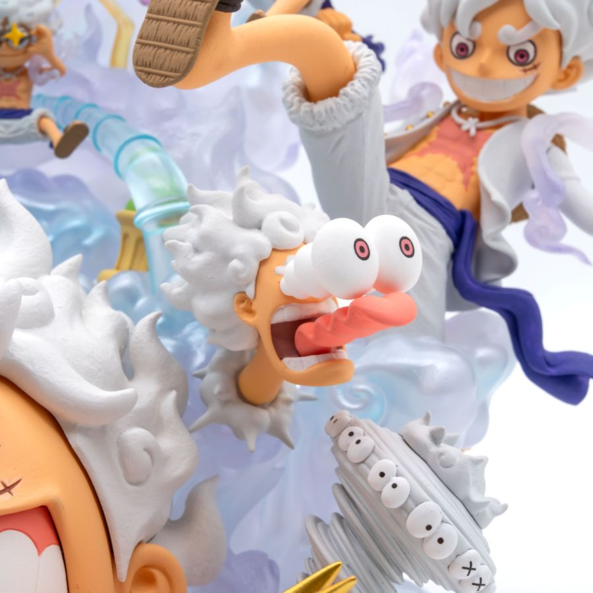 One Piece World Collectable Figure Premium "Monkey D.Luffy Gear 5 Special"-BANDAI-Ace Cards & Collectibles