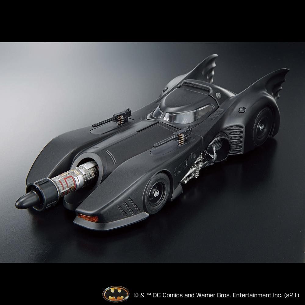 DC 1/35 Scale Model Kit Batmobile (Batman Ver.)-Bandai-Ace Cards &amp; Collectibles