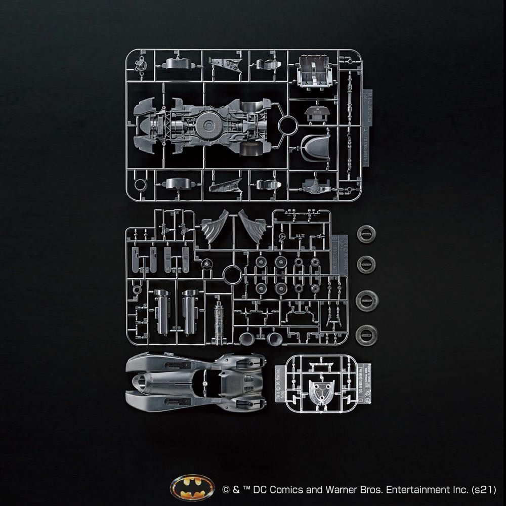 DC 1/35 Scale Model Kit Batmobile (Batman Ver.)-Bandai-Ace Cards &amp; Collectibles