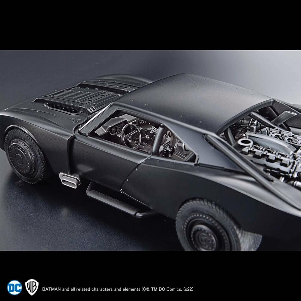 DC 1/35 Scale Model Kit Batmobile (The Batman Ver.)-Bandai-Ace Cards &amp; Collectibles