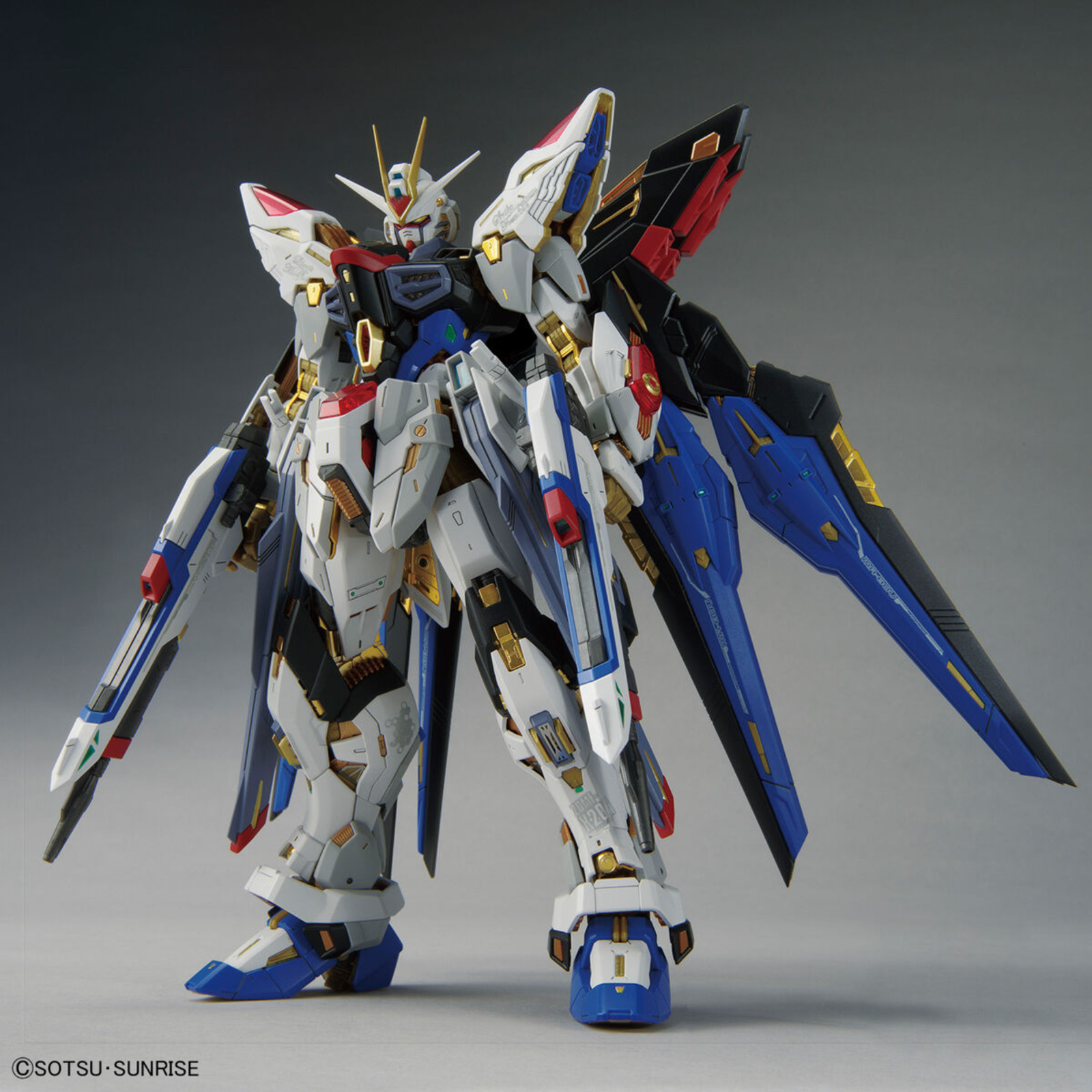 Gunpla 1/100 MGEX Strike Freedom (Gundam Seed Destiny)-Bandai-Ace Cards & Collectibles