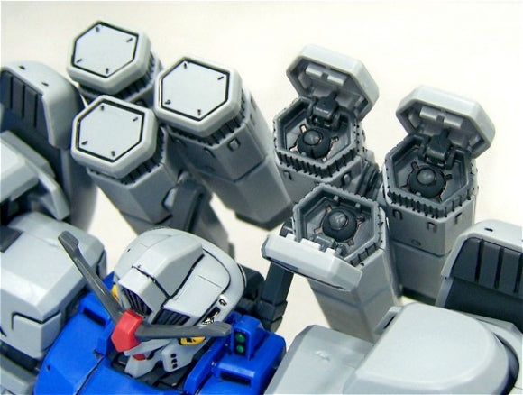 Gunpla 1/144 HGUC GP-02 MLRS Custom-Bandai-Ace Cards & Collectibles