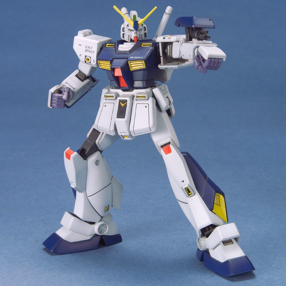 Gunpla HGUC 1/144 Plastic Model Kit Gundam NT-1-Bandai-Ace Cards &amp; Collectibles