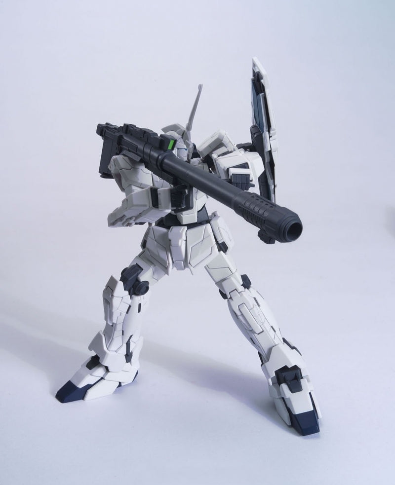 Gunpla HGUC 1/144 RX-0 Unicorn Gundam (Unicorn Mode)-Bandai-Ace Cards & Collectibles
