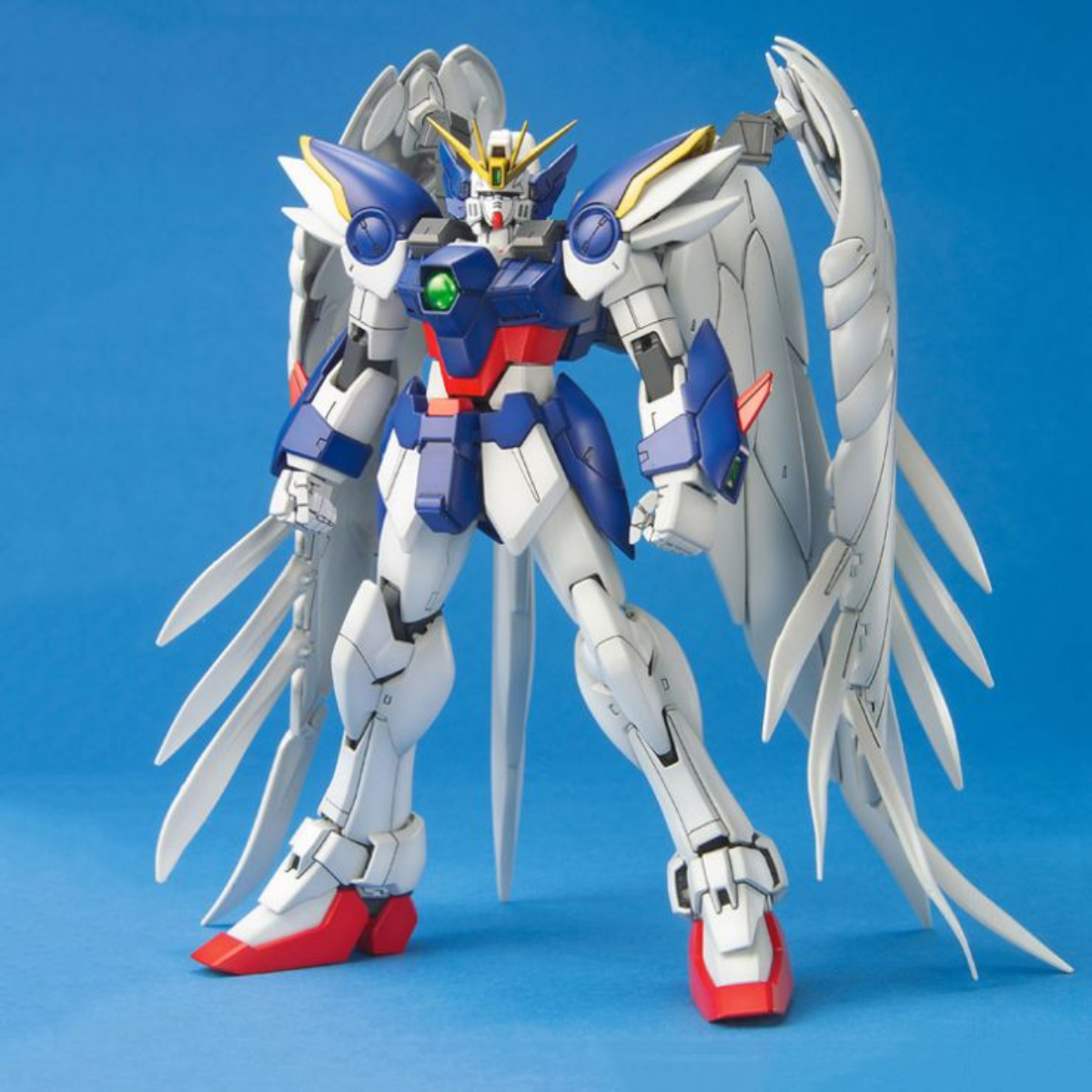 Gunpla MG 1/100 XXXG-00W0 Wing Gundam Zero-Bandai-Ace Cards &amp; Collectibles