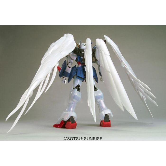 Gunpla PG 1/60 Wing Gundam Zero Custom (Special Ver.)-Bandai-Ace Cards &amp; Collectibles