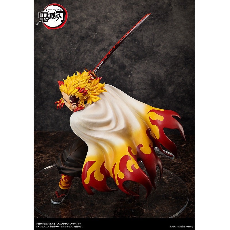Demon Slayer: Kimetsu no Yaiba 1/4 &quot;Kyojuro Rengoku&quot;-FREEing-Ace Cards &amp; Collectibles