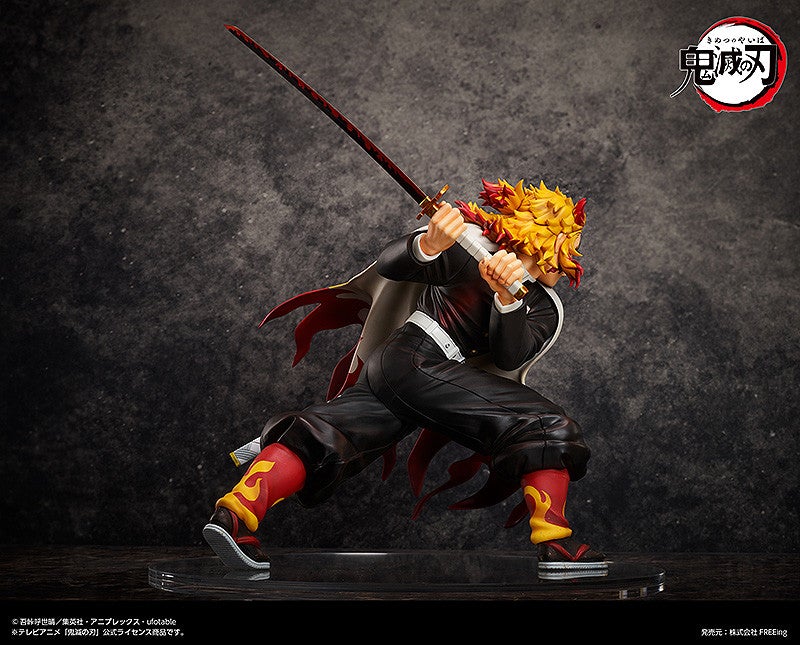 Demon Slayer: Kimetsu no Yaiba 1/4 &quot;Kyojuro Rengoku&quot;-FREEing-Ace Cards &amp; Collectibles