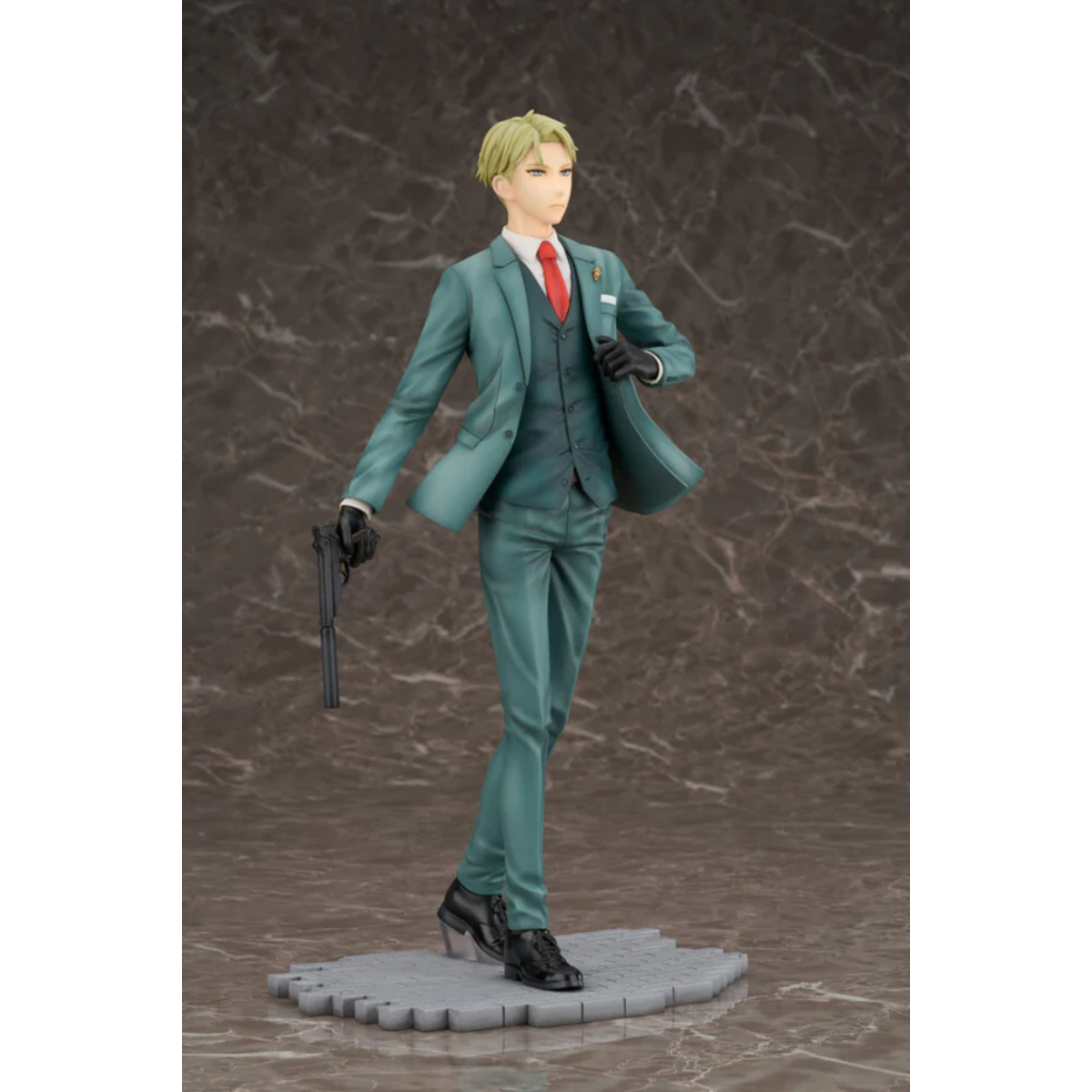 Spy x Family Figurine "Loid Forger"-FuRyu-Ace Cards & Collectibles