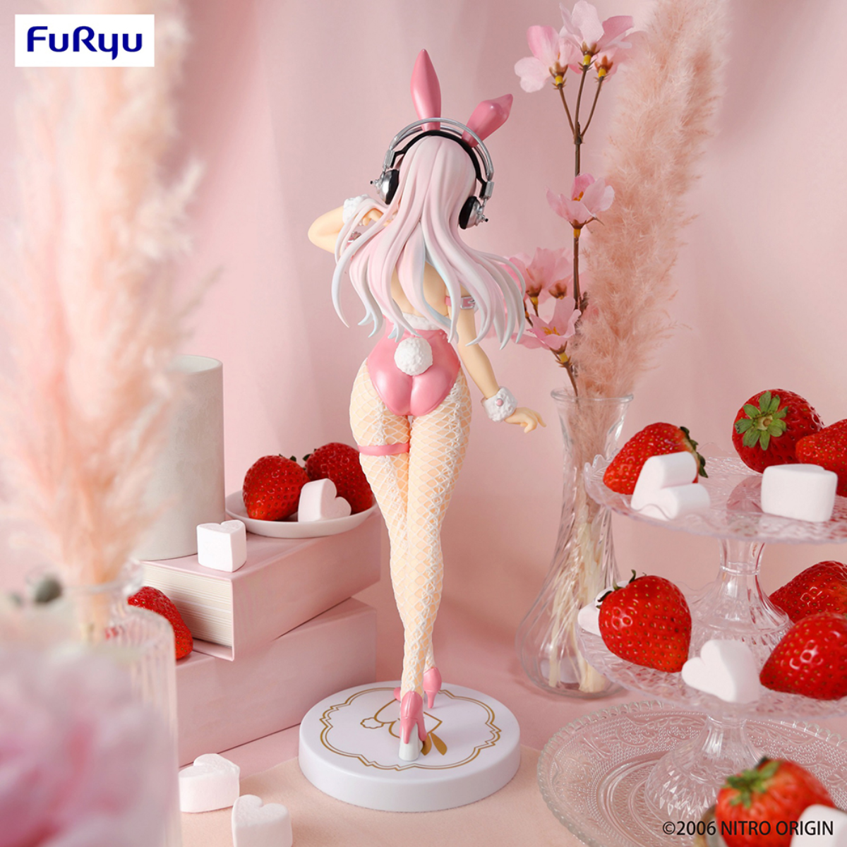 Super Sonico BiCute Bunnies Figure (Super Sonico Pink Ver.)-FuRyu-Ace Cards & Collectibles