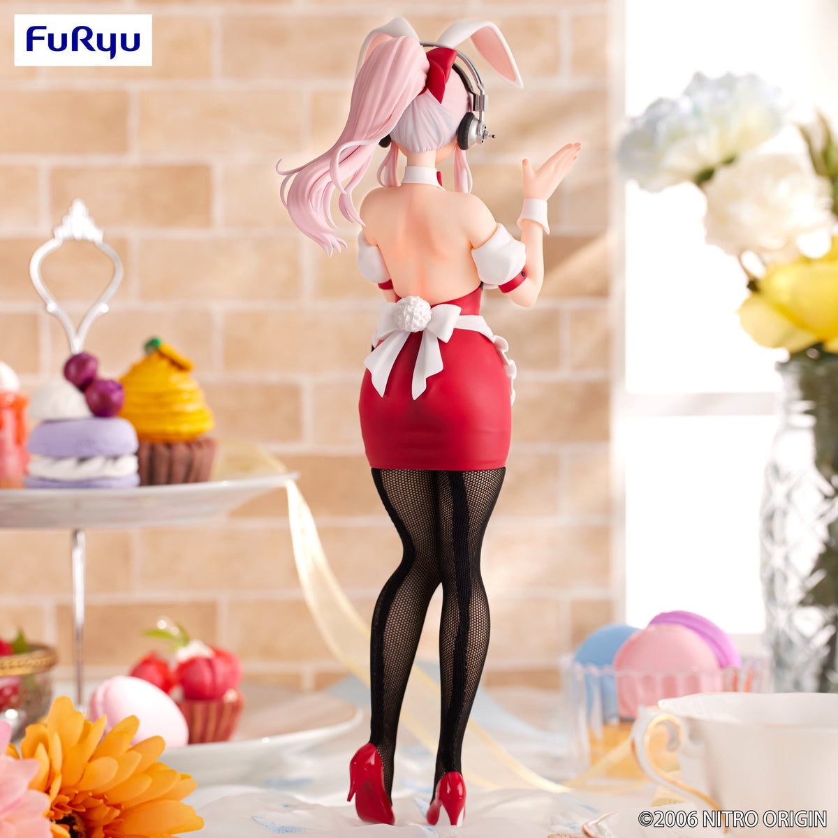 Super Sonico BiCute Bunnies Figure &quot;Super Sonico&quot; (Waitress Ver.)-FuRyu-Ace Cards &amp; Collectibles