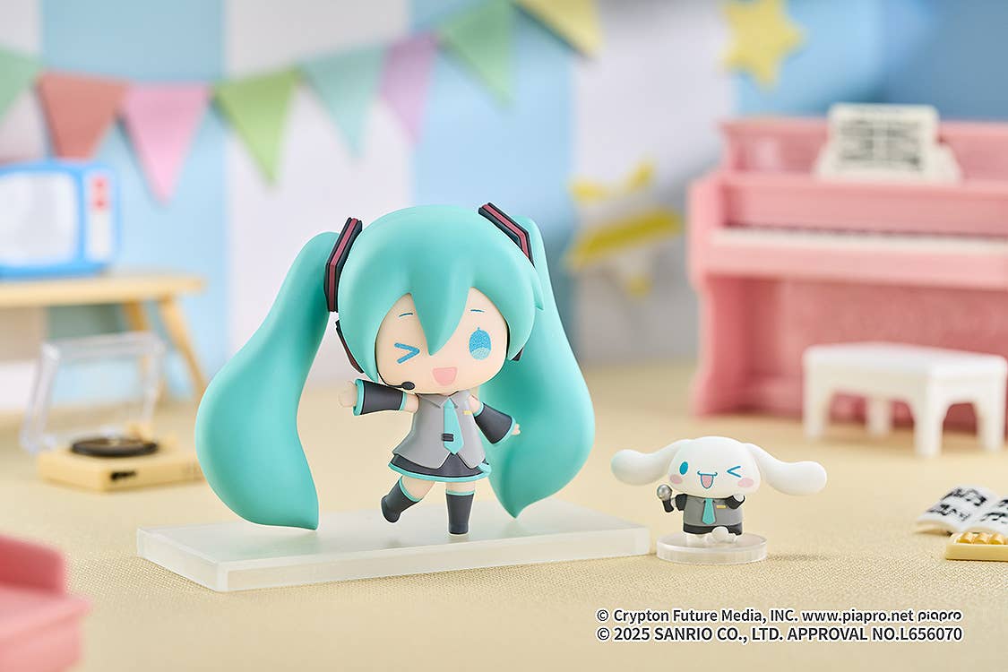 Hatsune Miku x Cinnamoroll Collectible Figure (Set of 5pcs)-Good Smile Company-Ace Cards & Collectibles