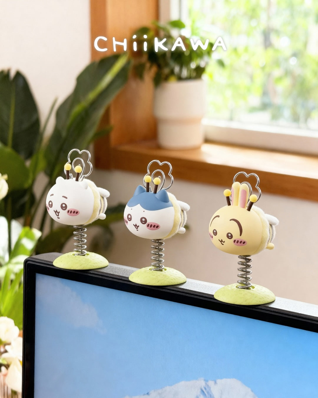 Chiikawa Little Bee Shake-Chiikawa-Holly Box-Ace Cards & Collectibles