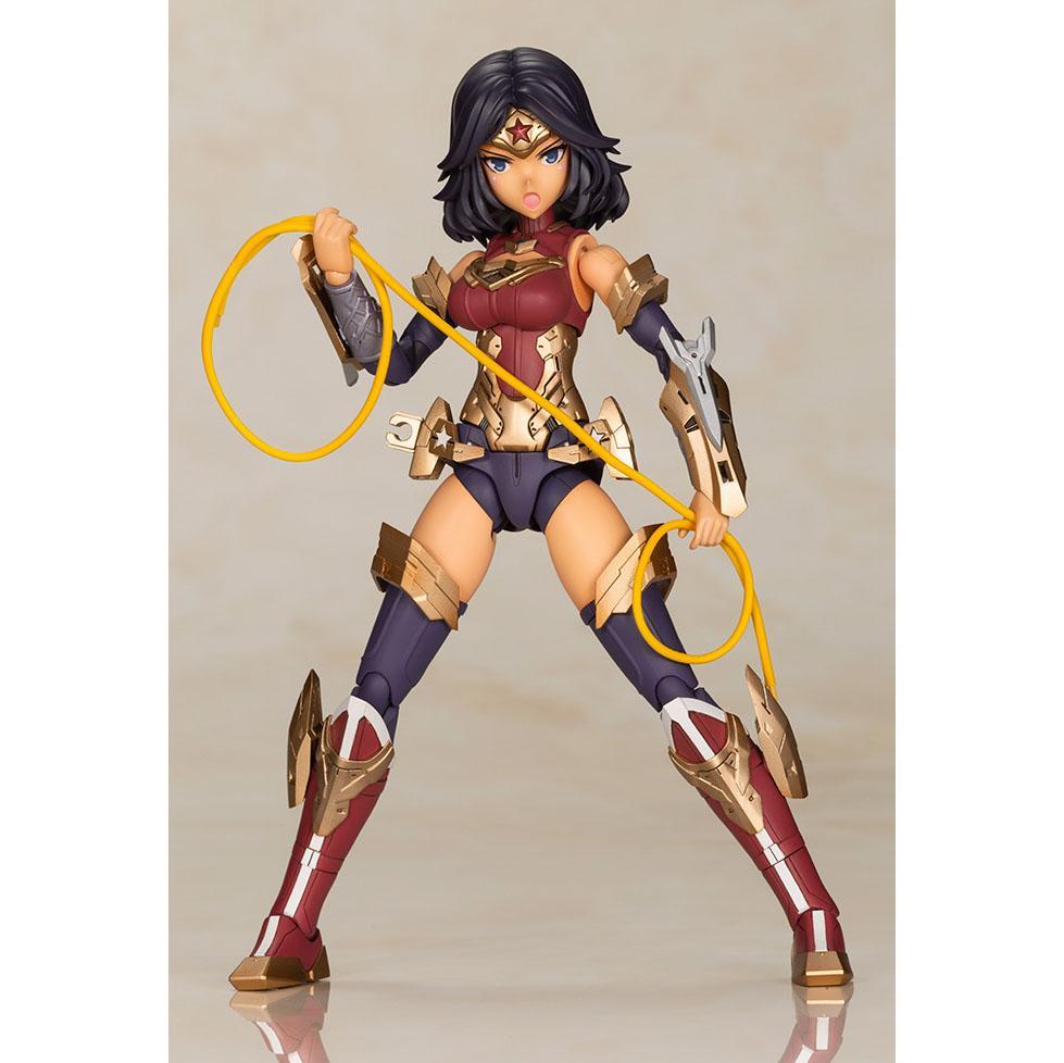 DC Universe Wonder Woman Humikane Shimada Ver.-Kotobukiya-Ace Cards &amp; Collectibles