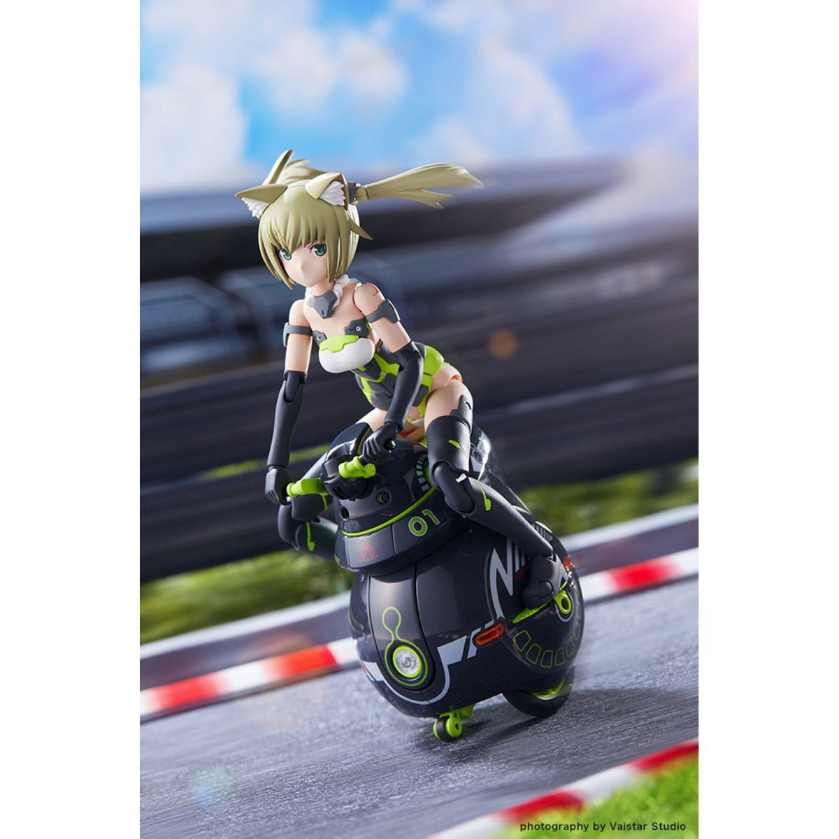 Frame Arms Girl Innocentia [Racer] & Noseru (Racing Specs Ver.)-Kotobukiya-Ace Cards & Collectibles