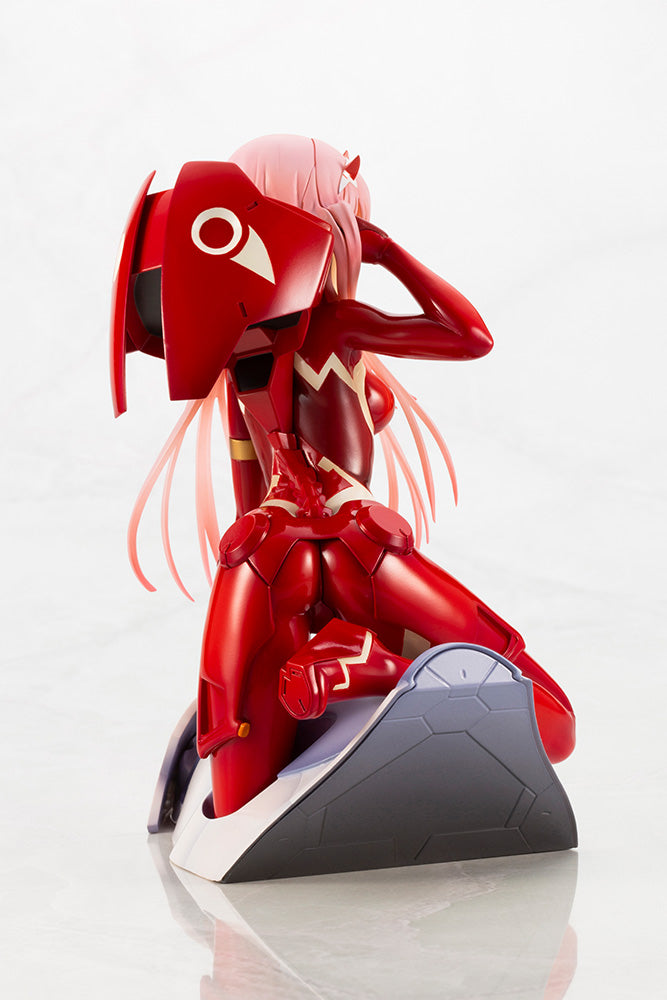 Kotobukiya Darling In The Franxx 1/7 PVC Figure &quot;Zero Two&quot;-Kotobukiya-Ace Cards &amp; Collectibles
