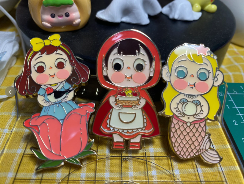 林川一目 x JOOEE & JOONI 森林童话 -徽章系列-Single Box (Random)-林川一目-Ace Cards & Collectibles