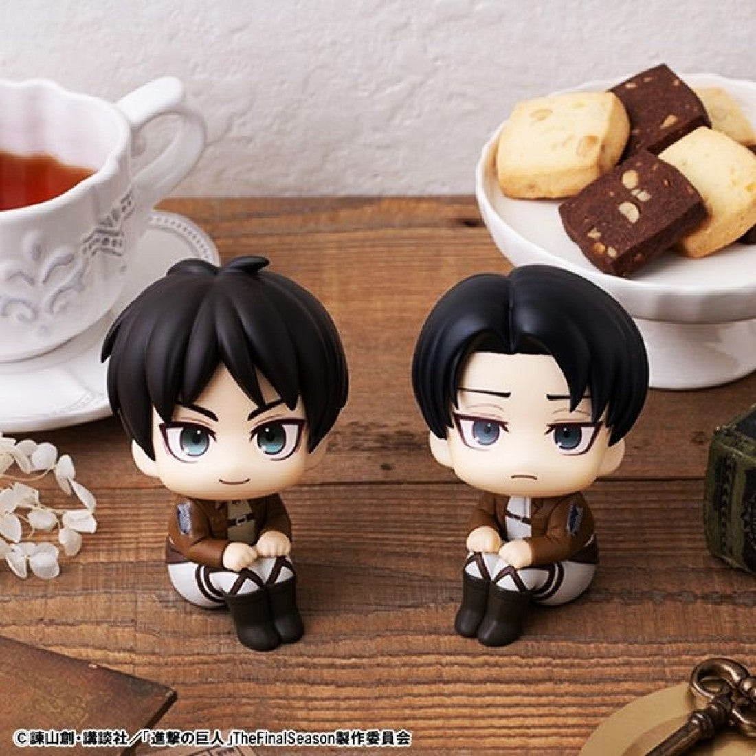 MEGAHOUSE LOOK UP SERIES - ATTACK ON TITAN "Eren Jaeger & Levi" Set (with gift)-MegaHouse-Ace Cards & Collectibles