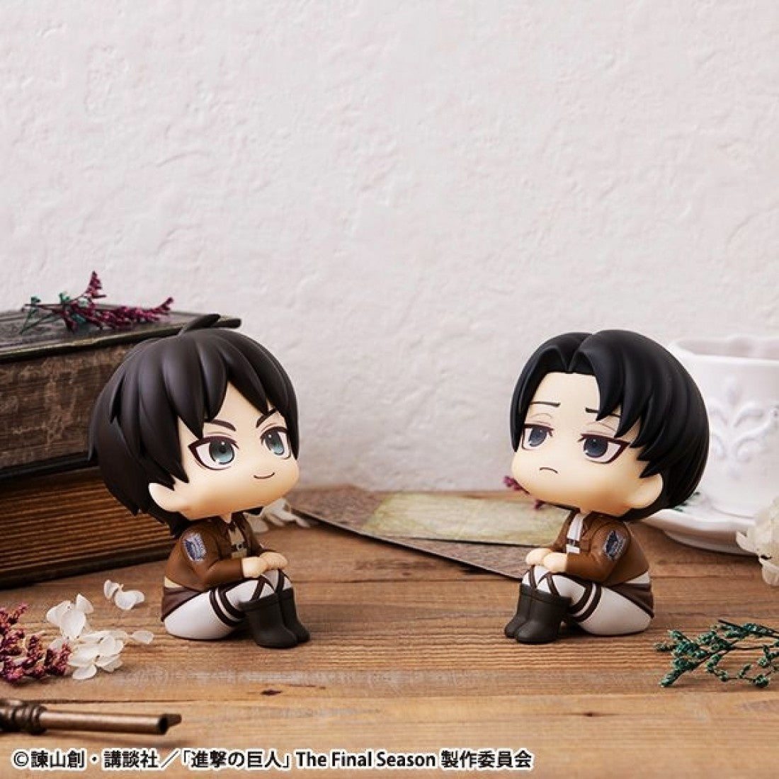 MEGAHOUSE LOOK UP SERIES - ATTACK ON TITAN "Eren Jaeger & Levi" Set (with gift)-MegaHouse-Ace Cards & Collectibles