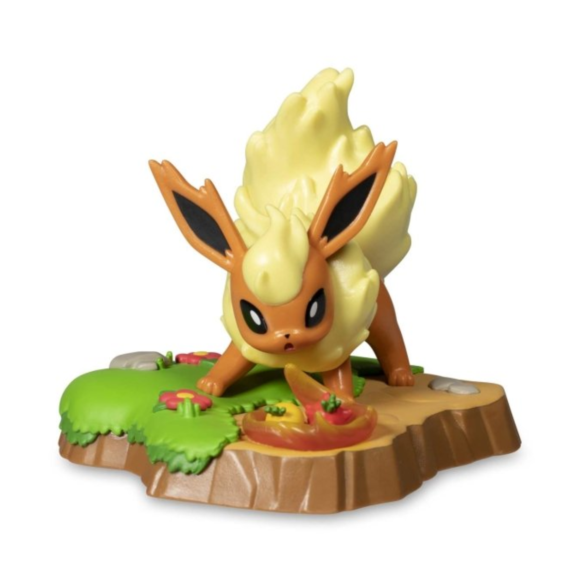 Pokémon An Afternoon With Eevee &amp; Friends: Flareon Figure By Funko-Pokemon Centre-Ace Cards &amp; Collectibles
