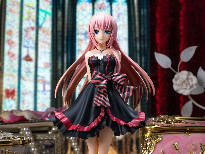 Hatsune Miku Project DIVA Arcade Future Tone SPM Figure &quot;Megurine Luka&quot; (Amour Ver.)-Sega-Ace Cards &amp; Collectibles