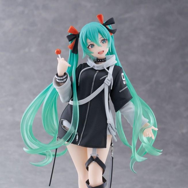 Hatsune Miku Fashion Figure &quot;Hatsune Miku&quot; (Punk Ver.)-Taito-Ace Cards &amp; Collectibles