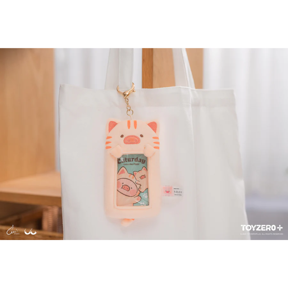 ToyZeroPlus x Lulu The Piggy Caturday "Photocard Holder Keyring"-Lulu-ToyZeroPlus-Ace Cards & Collectibles