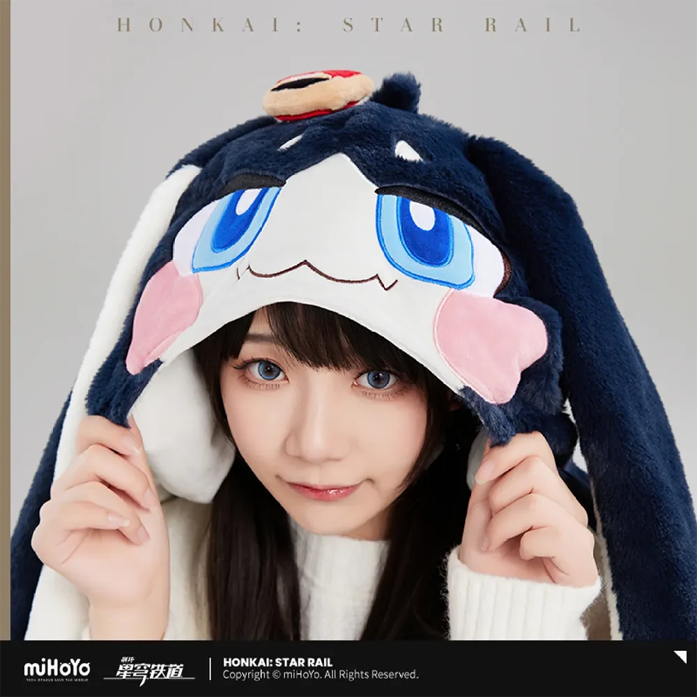 Honkai: Star Rail Pom-Pom Plush Blanket Cape-miHoYo-Ace Cards &amp; Collectibles