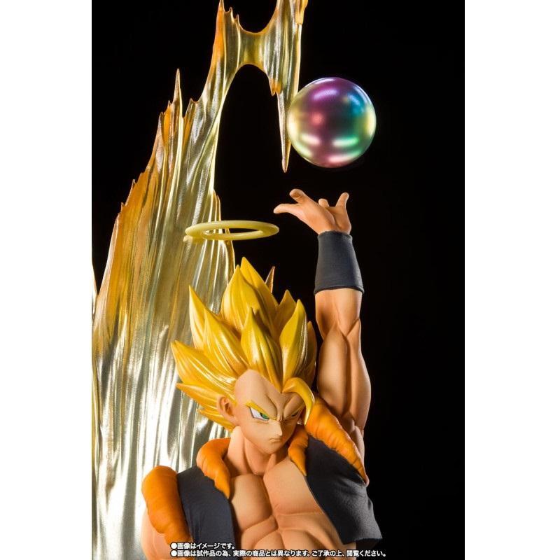 Dragon Ball Figuarts Zero "Super Saiyan Gogeta" Fushion Reborn-Bandai-Ace Cards & Collectibles