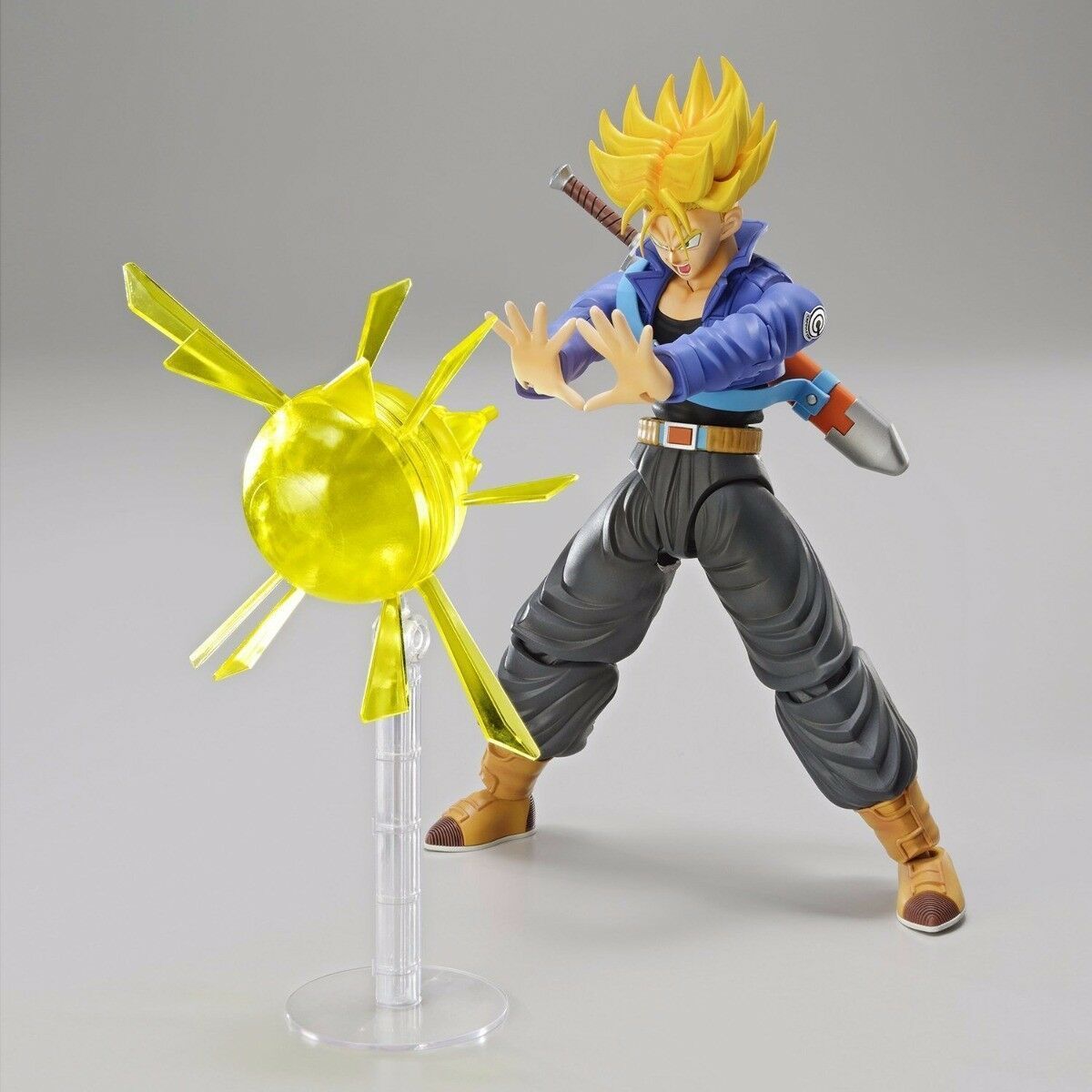 Dragon Ball Figure-rise Standard Super Saiyan Trunks-Bandai-Ace Cards &amp; Collectibles