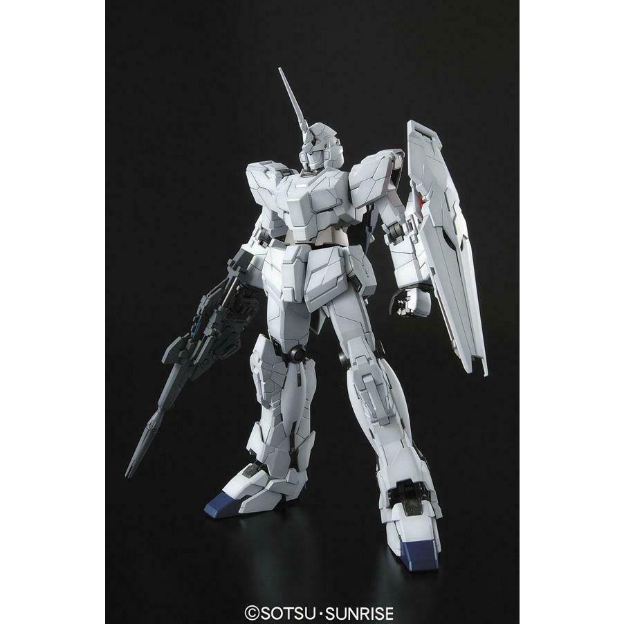 Gunpla MG 1/100 RX-0 Unicorn Gundam (Reissue)-Bandai-Ace Cards & Collectibles