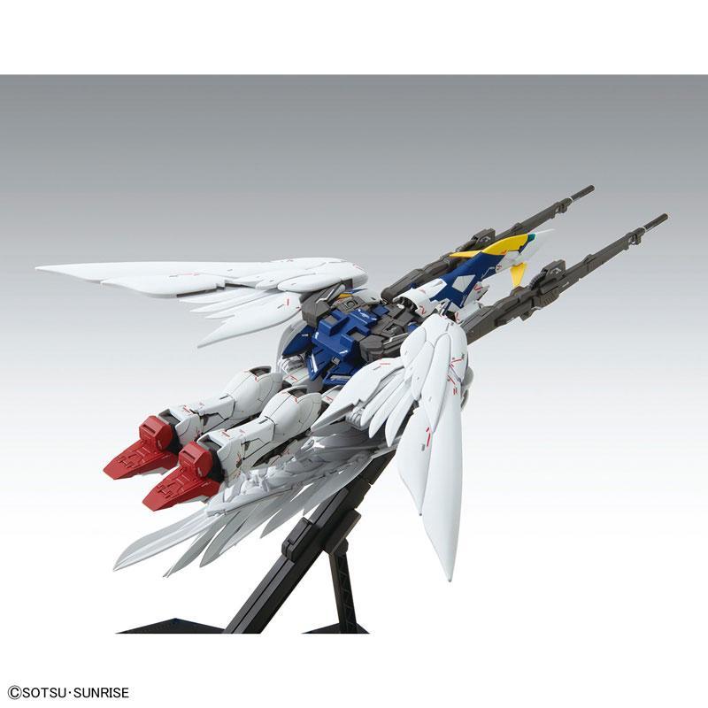 Gunpla MG 1/100 Wing Gundam Zero EW Ver. Ka-Bandai-Ace Cards &amp; Collectibles