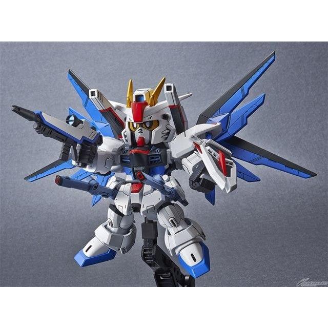 Gunpla SD Gundam Cross Silhouette Freedom Gundam-Bandai-Ace Cards &amp; Collectibles