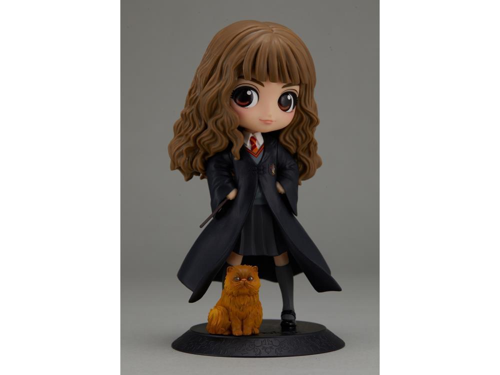 Harry Potter Q Posket "Hermione Granger" with Crookshanks-Bandai-Ace Cards & Collectibles