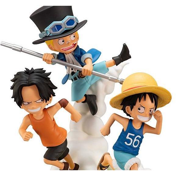 Ichiban Kuji One Piece The Bonds of Brothers &quot;Prize A - Monkey D. Luffy, Portgas D. Ace, Sabo&quot;-Bandai-Ace Cards &amp; Collectibles