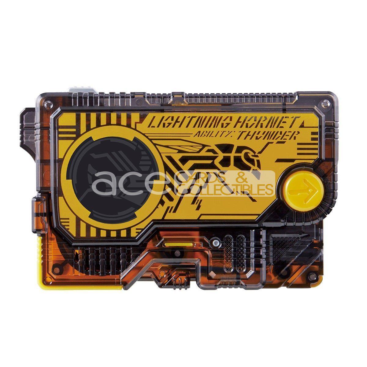 Kamen Rider Zero One DX Lightning Hornet Progrise Key-Bandai-Ace Cards &amp; Collectibles