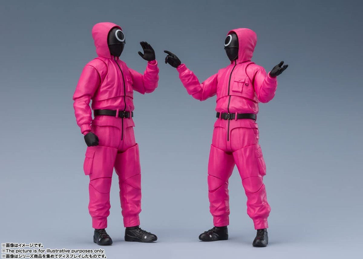 Squid Game S.H.Figuarts &quot;Masked Worker/Masked&quot;-Bandai-Ace Cards &amp; Collectibles
