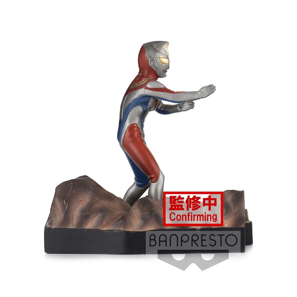 Ultraman Dyna Special Effects Stagement #49 &quot;Ultraman Dyna&quot; (Ver. A)-Bandai-Ace Cards &amp; Collectibles