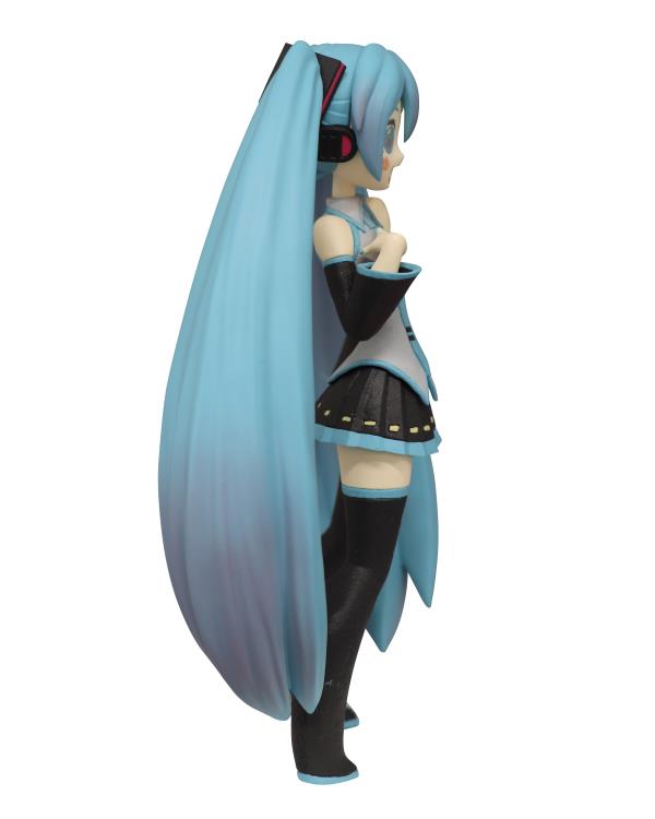 Vocaloid Tokyo: CartoonY &quot;Hatsune Miku&quot; Figure-FuRyu-Ace Cards &amp; Collectibles