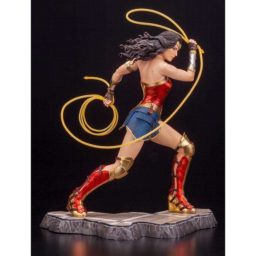 DC Universe -1984 Movie "Wonder Woman" ARTFX Statue-Kotobukiya-Ace Cards & Collectibles
