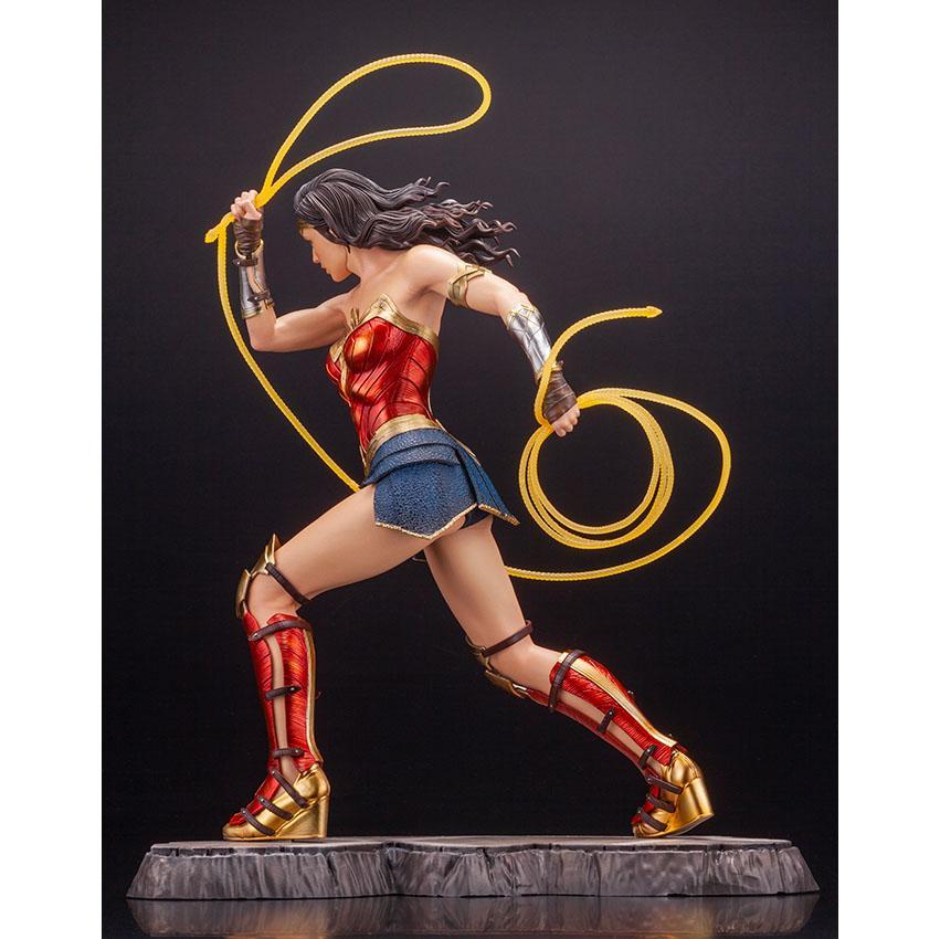 DC Universe -1984 Movie "Wonder Woman" ARTFX Statue-Kotobukiya-Ace Cards & Collectibles