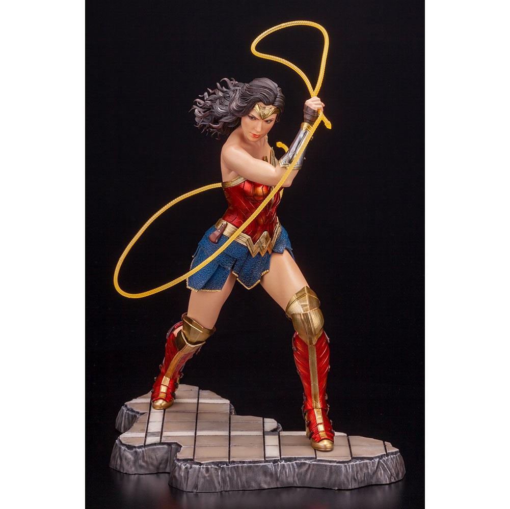 DC Universe -1984 Movie "Wonder Woman" ARTFX Statue-Kotobukiya-Ace Cards & Collectibles
