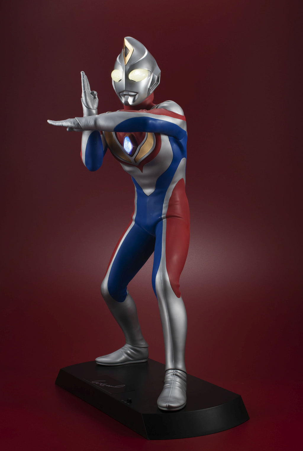 Ultimate Article: &quot;Ultraman Dyna&quot; (Flash Type)-MegaHouse-Ace Cards &amp; Collectibles