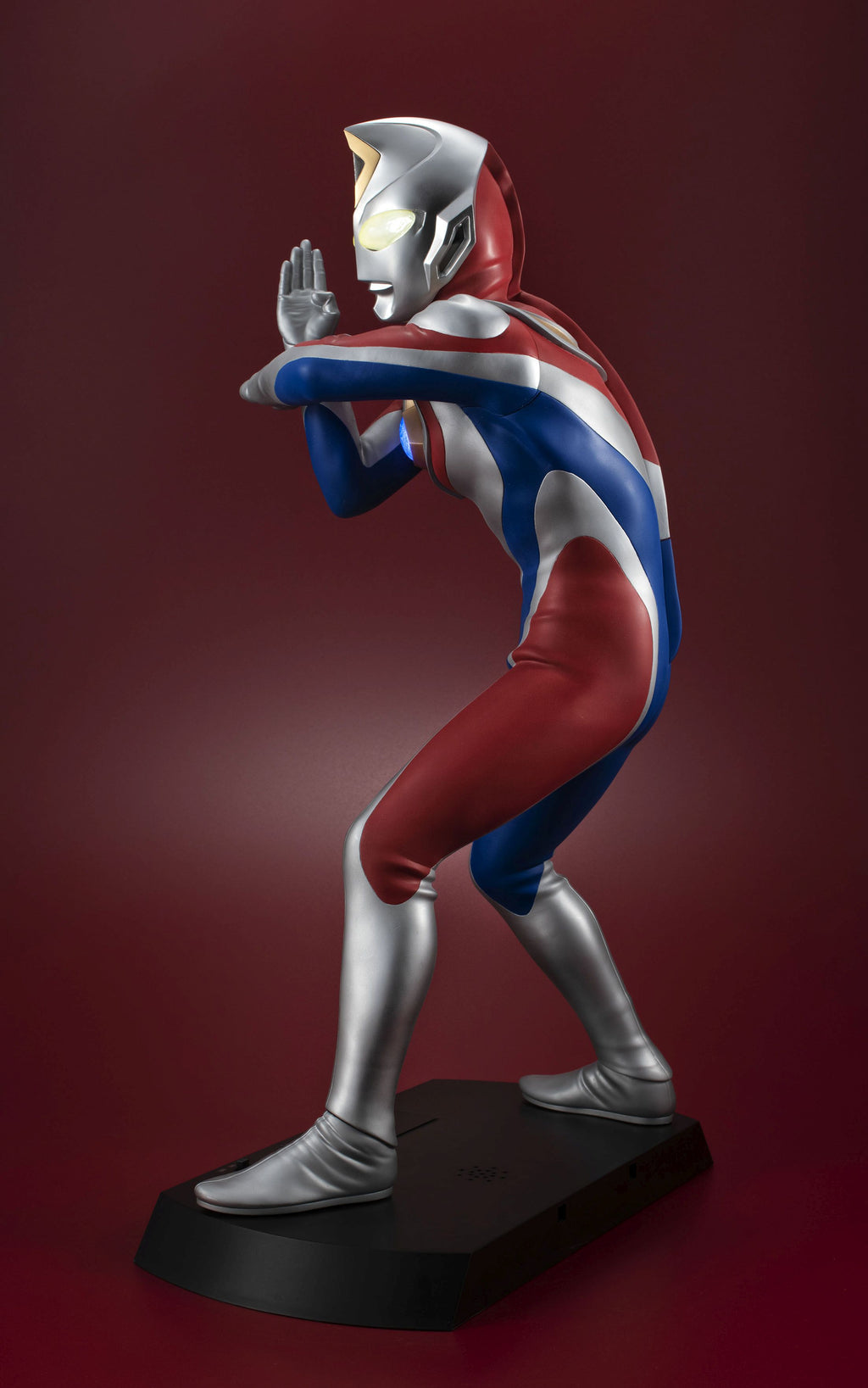 Ultimate Article: &quot;Ultraman Dyna&quot; (Flash Type)-MegaHouse-Ace Cards &amp; Collectibles