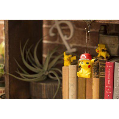 Pokemon Tenohira mini [Ash`s Cap Ver] &quot;Pikachu&quot;-Takara Tomy-Ace Cards &amp; Collectibles